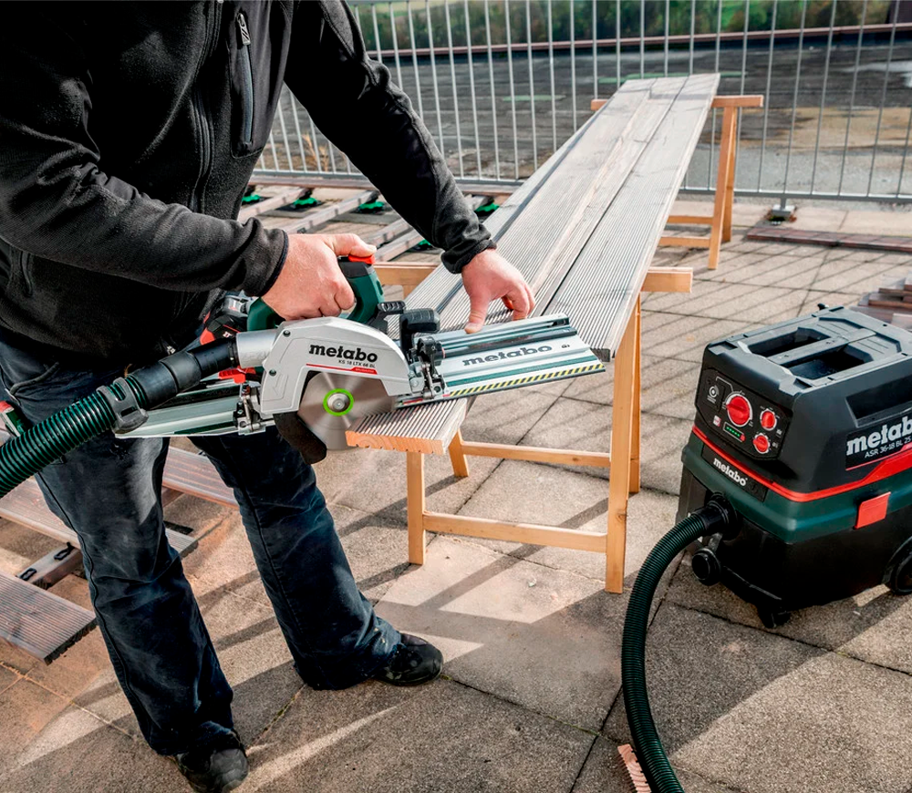 Дисковая пила аккумуляторная (без АКБ) METABO KS18 LTX 66 BL 165мм 18В photo 2