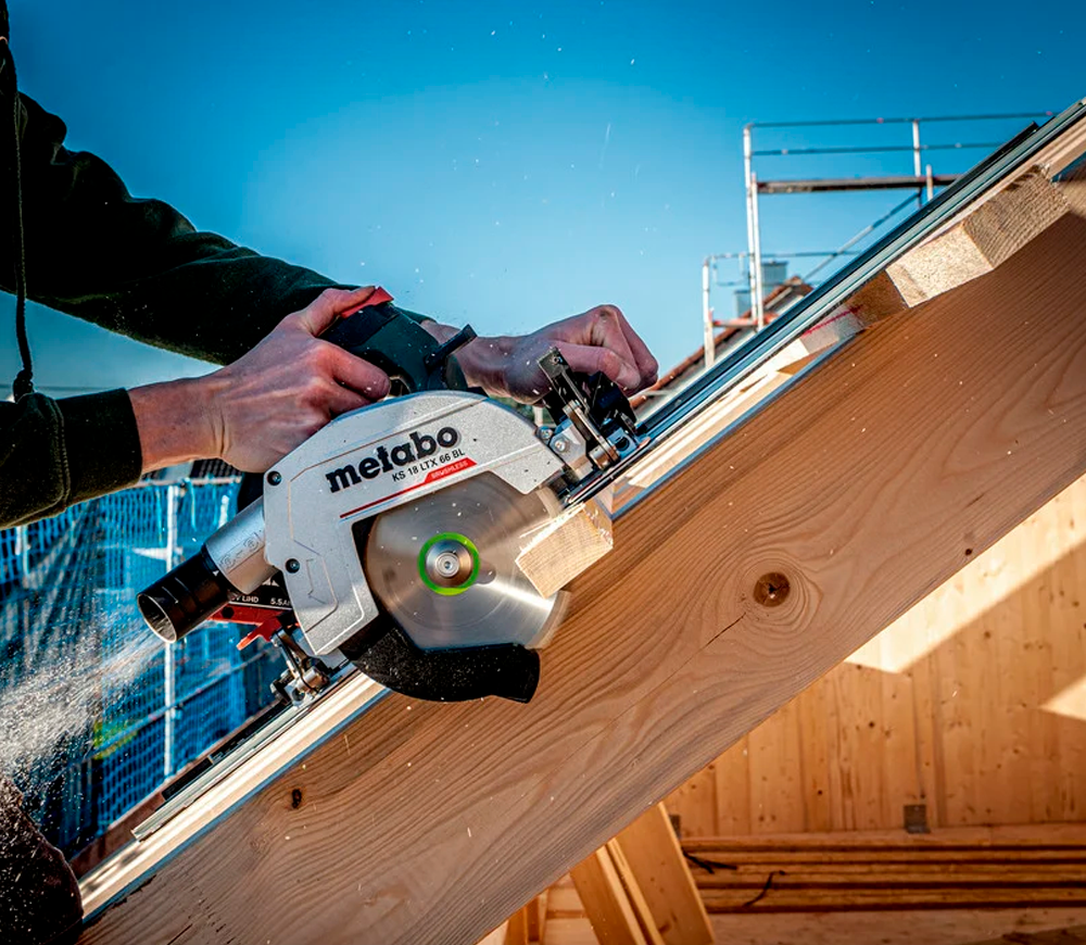 Дисковая пила аккумуляторная (без АКБ) METABO KS18 LTX 66 BL 165мм 18В photo 3