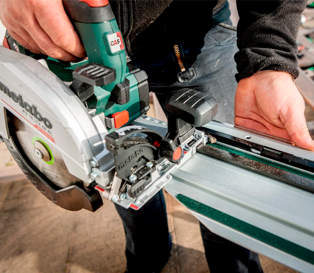 Дисковая пила аккумуляторная (без АКБ) METABO KS18 LTX 66 BL 165мм 18В photo 4