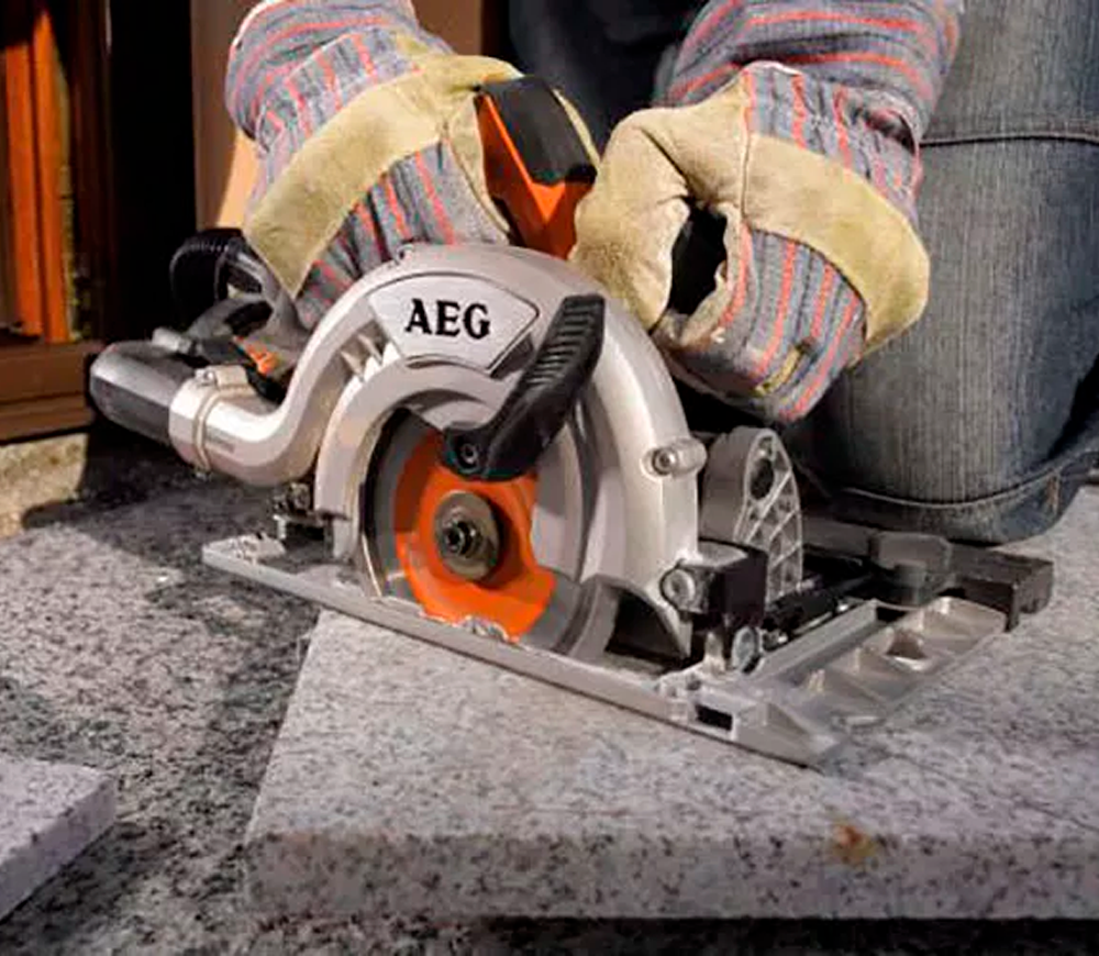 Дисковая пила AEG MBS 30 Turbo 1010вт 127мм photo 2