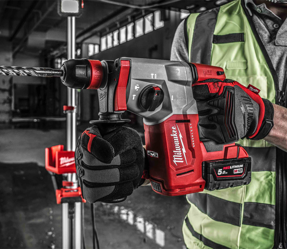 Перфоратор аккумуляторный MILWAUKEE M18 BLHX100P-502P 2.3Дж 18В 5Ач photo 4