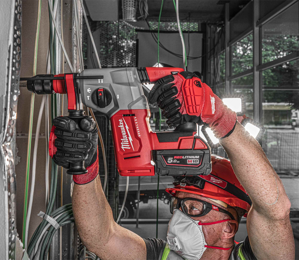 Перфоратор аккумуляторный MILWAUKEE M18 BLHX100P-502P 2.3Дж 18В 5Ач photo 8