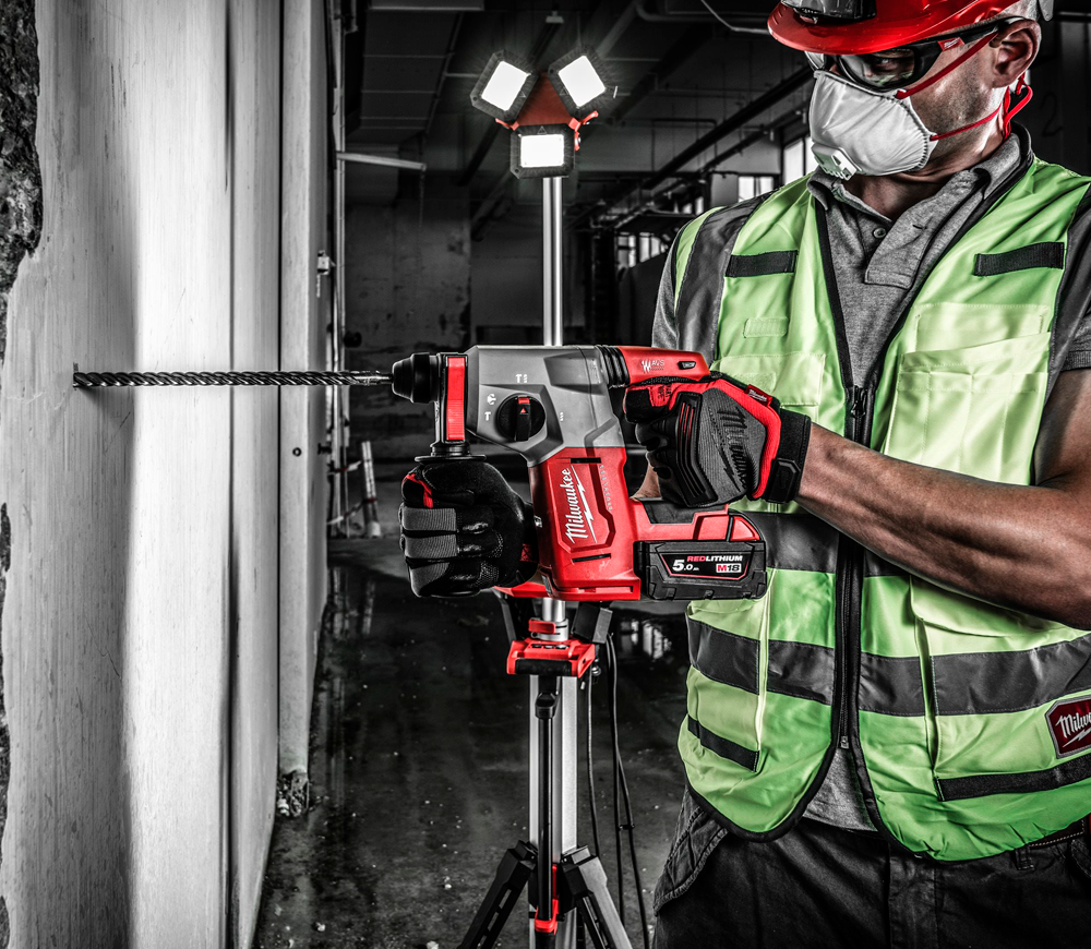 Перфоратор аккумуляторный (без АКБ) MILWAUKEE M18 BLH-0 2.3Дж 18В photo 2