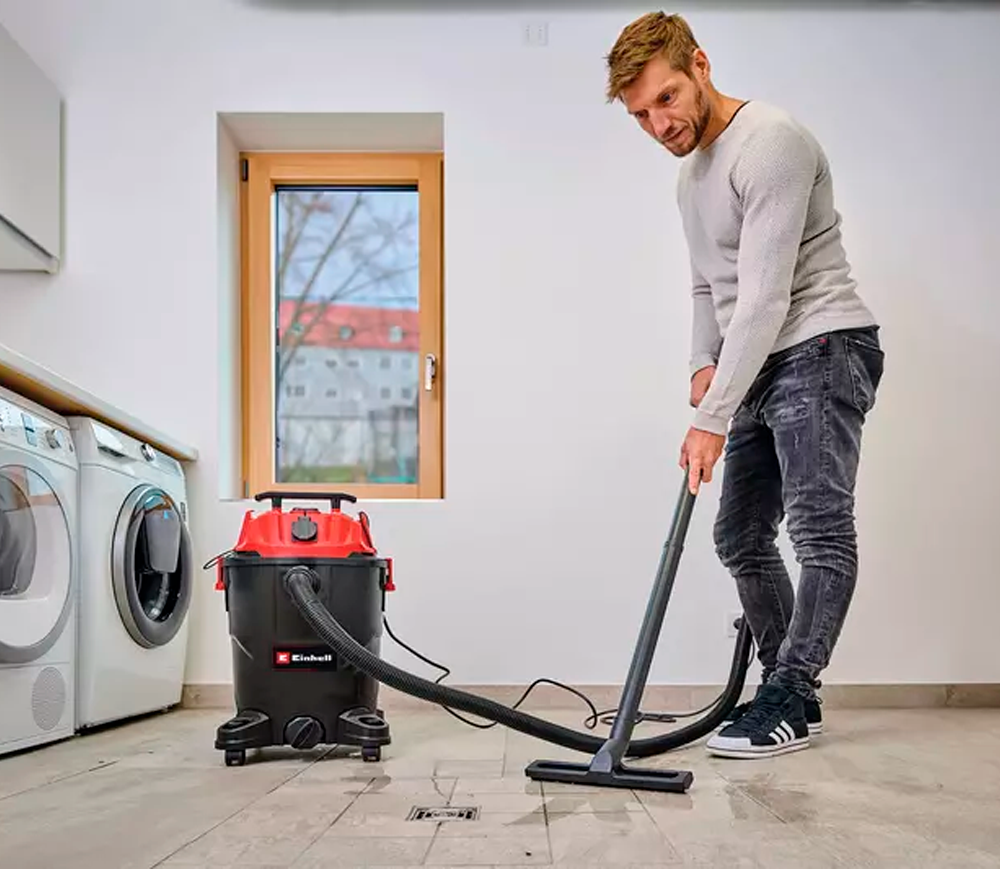 Пылесос промышленный EINHELL TC-VC 1930 A 1500вт 190мбар 30л photo 1