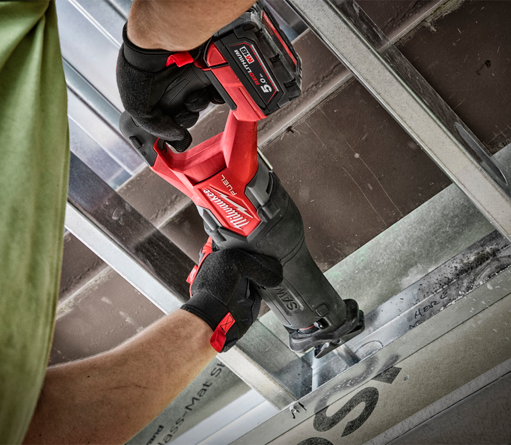 Сабельная пила аккумуляторная (без АКБ) MILWAUKEE M18 FSZ-0 18В photo 4