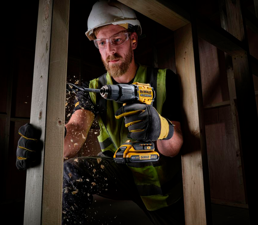 Шуруповёрт аккумуляторный ударный DEWALT DCD100YD2T-QW 18В 2Ач photo 5