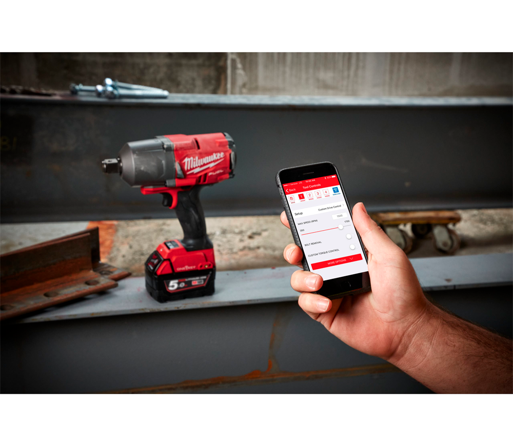 Гайковерт аккумуляторный 18V 2x5Ah MILWAUKEE M18 ONEFHIWF34-502X 2034Нм photo 1