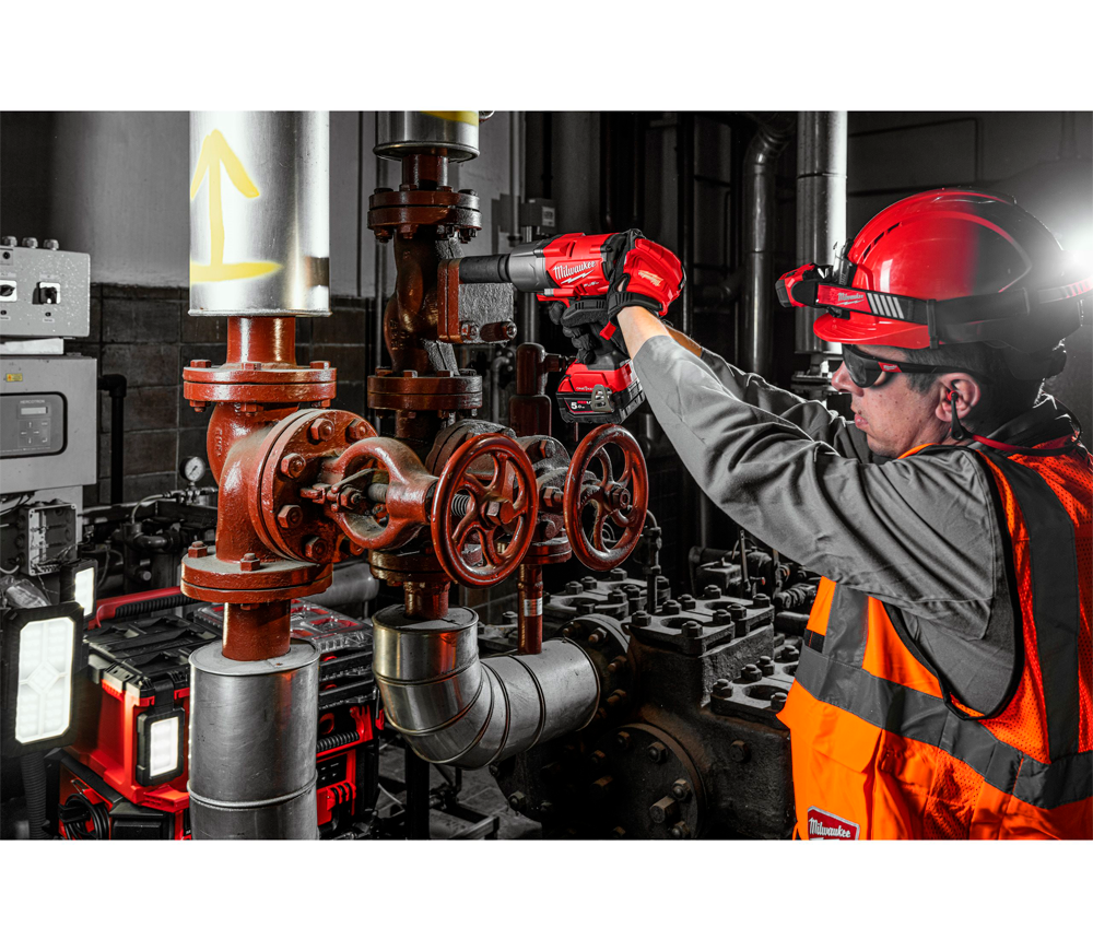 Гайковерт аккумуляторный 18V 2x5Ah MILWAUKEE M18 ONEFHIWF34-502X 2034Нм photo 4