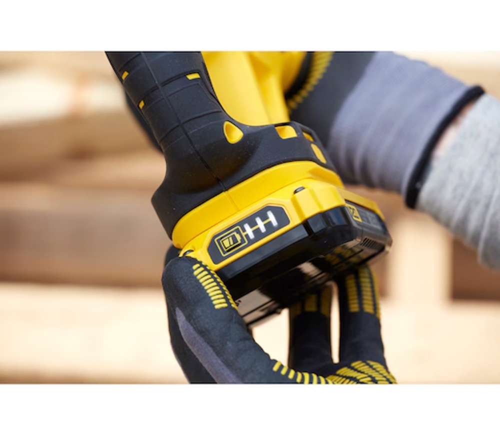 Сабельная пила аккумуляторная STANLEY SFMCS300D2K-QW 18В 2Ач photo 5