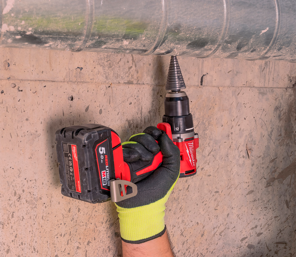 Mașină de înșurubat cu acumulator (fără bat.) MILWAUKEE M18 BLDDRC-0 18V photo 5