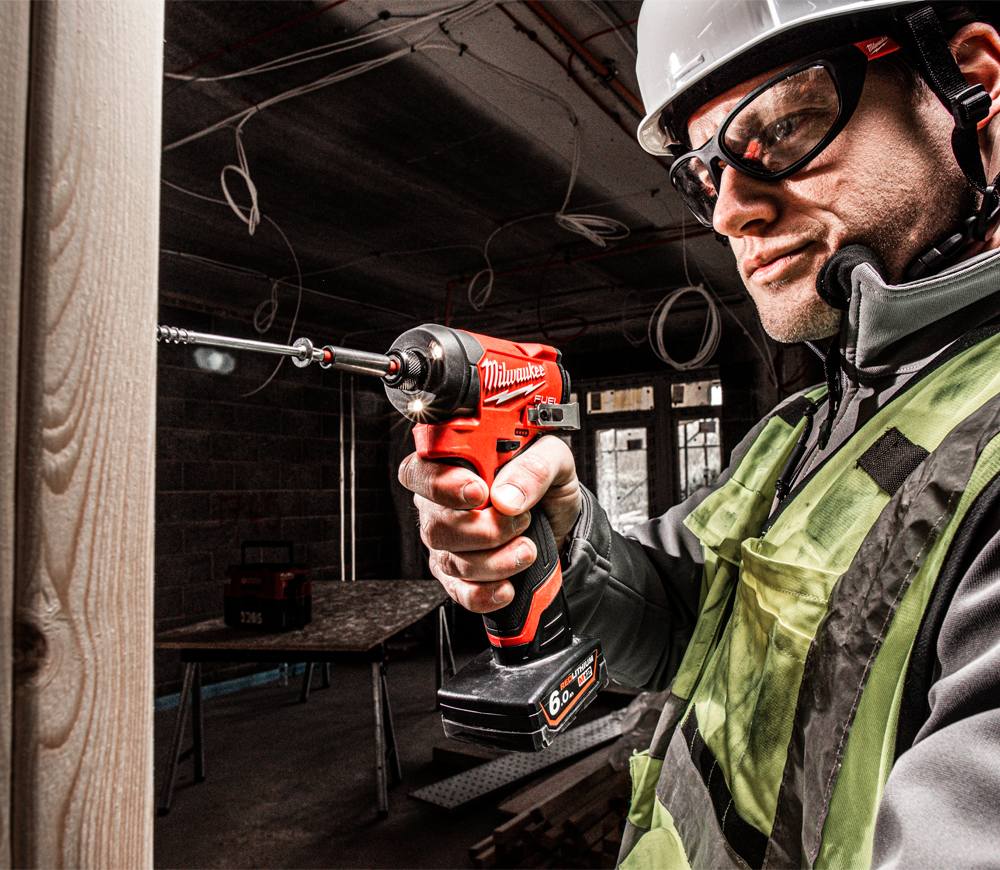 Șurubelnița cu acumulator сu impact (fără bat.) MILWAUKEE M12 FID2-0 12V photo 4