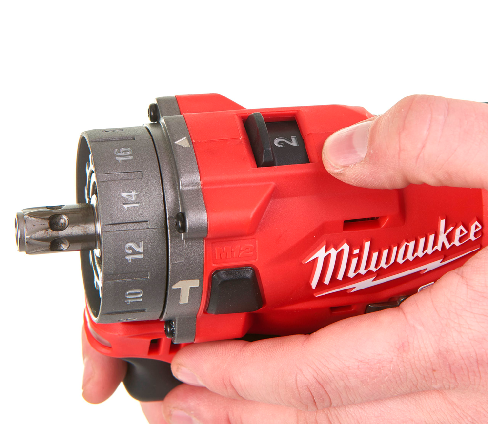 Mașină de înșurubat cu percuție cu acum. MILWAUKEE M12 FPDXKIT-202X 18V 2Ah photo 5
