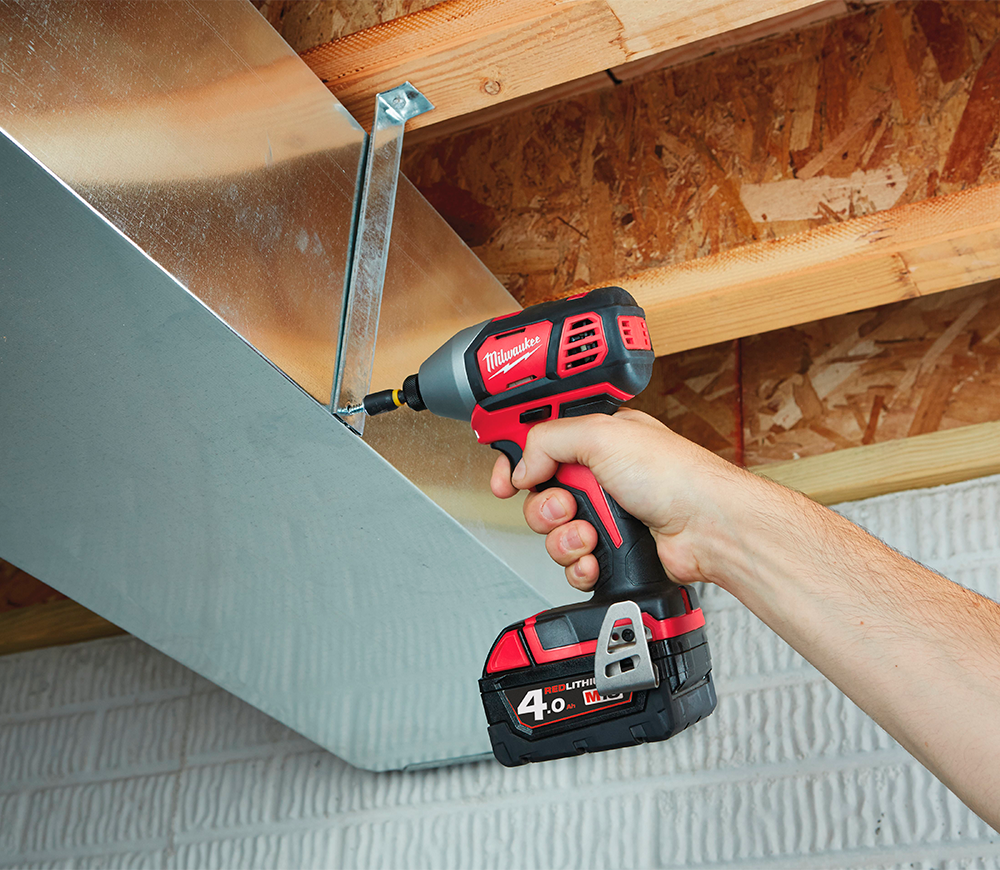 Набор аккумуляторных инструментов MILWAUKEE M18 BPP2D-402C photo 3