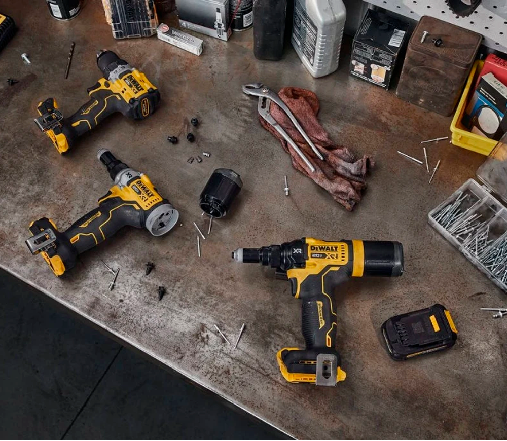 Заклёпочник аккумуляторный DEWALT DCF403D2GT  18В 2Ач photo 2