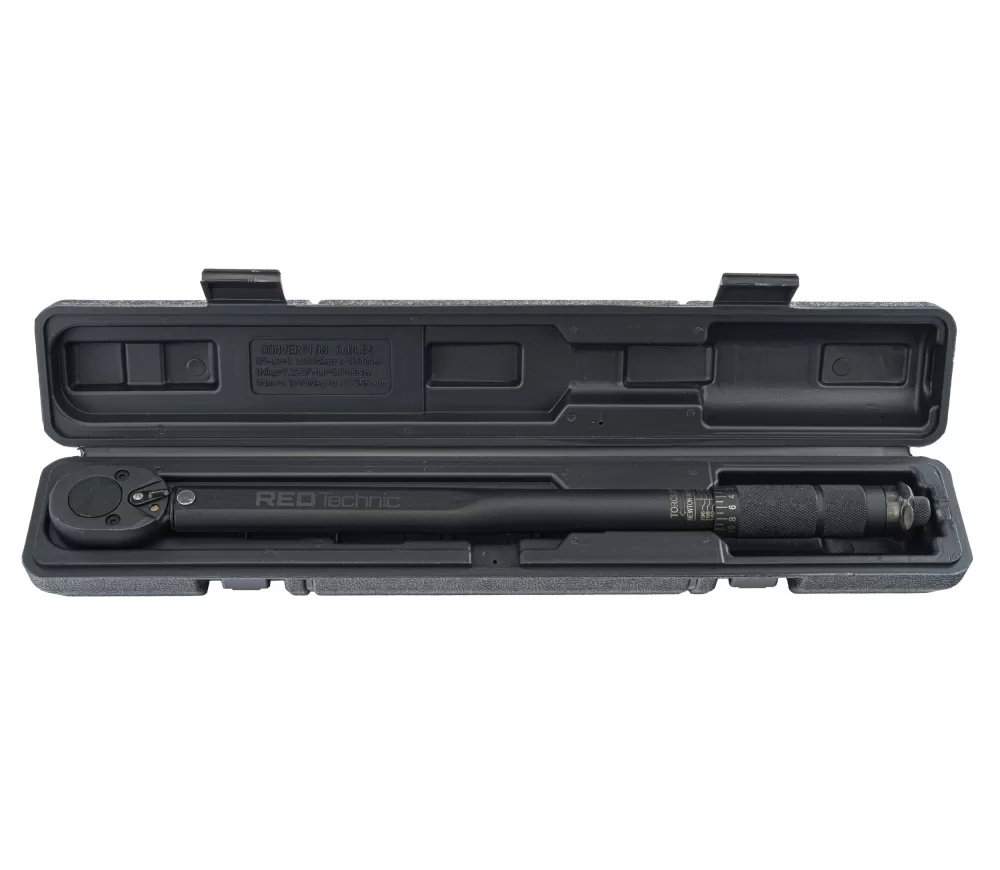 Динамометрический ключ RED Technic RTKD0091 1/2" 28-210 Нм photo 0