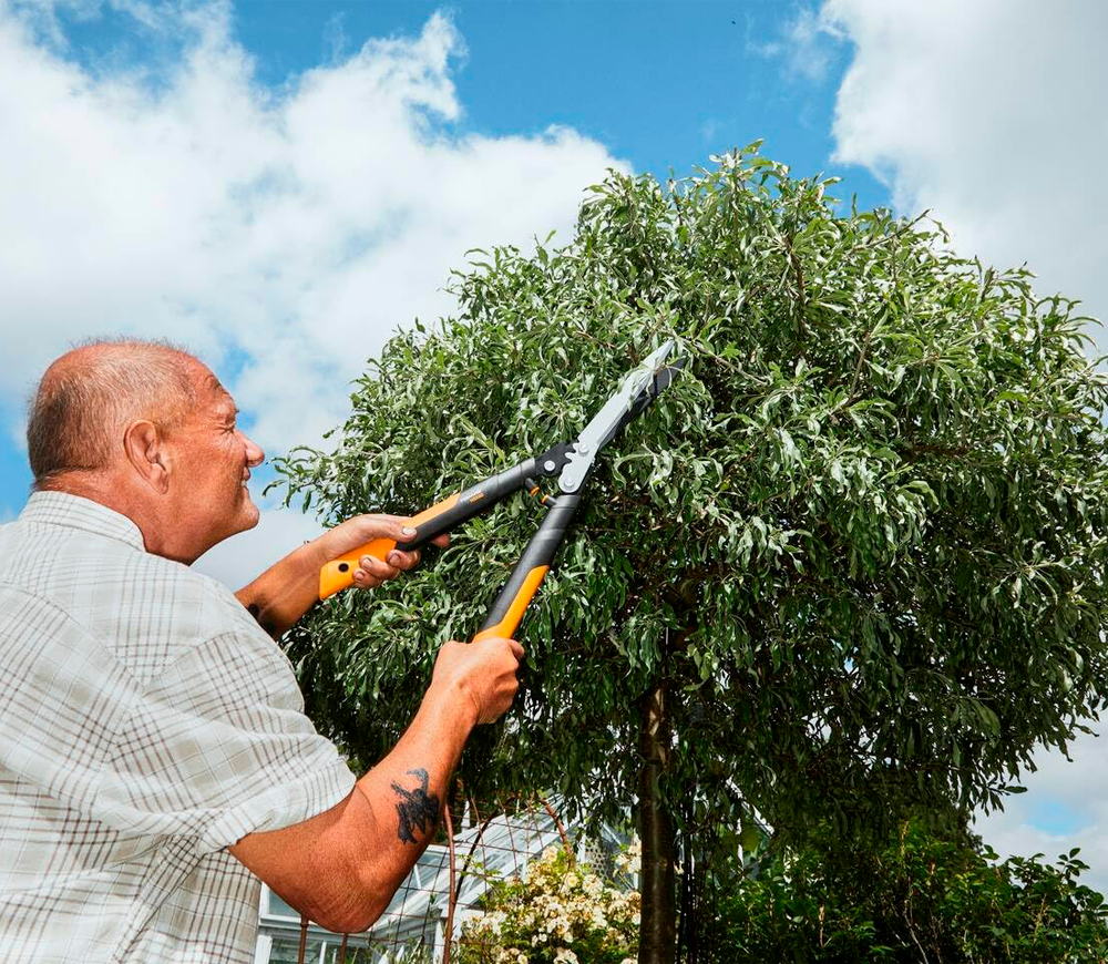 Кусторез FISKARS PowerGear HSX92 665мм photo 1