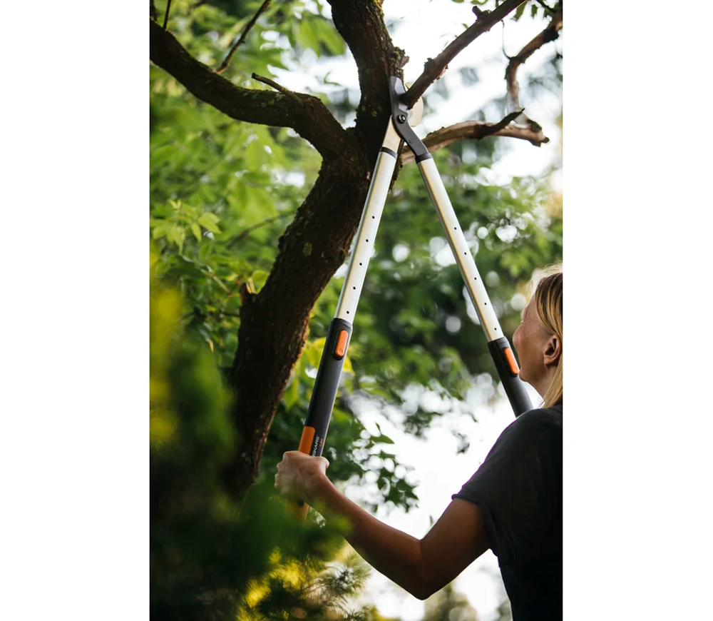Сучкорез телескопический FISKARS SmartFit L86 665-915мм photo 1