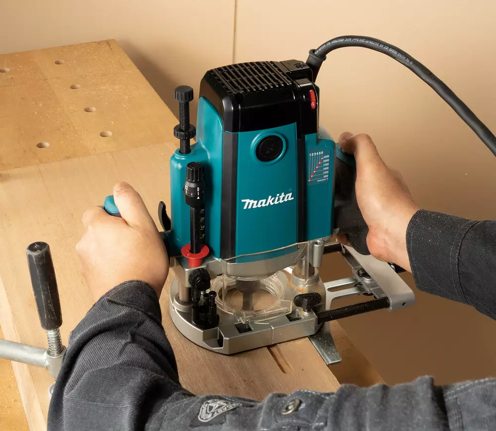 Mașină de frezat MAKITA RP2303FC08 2100w photo 7