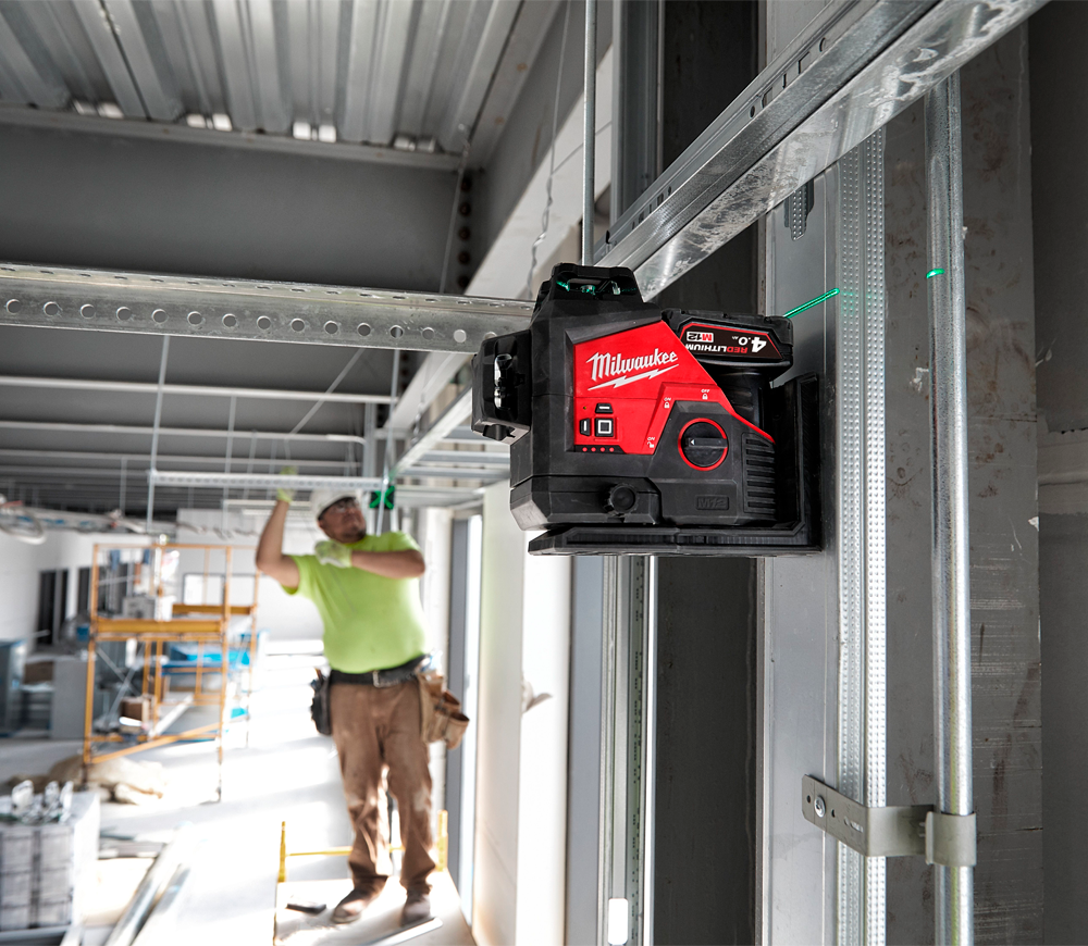 Лазерный уровень MILWAUKEE M12 3PLKIT-401P 3луча 38/100m photo 2