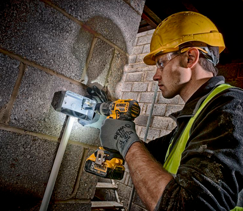 Набор аккумуляторных инструментов DEWALT DCK266P2 photo 7