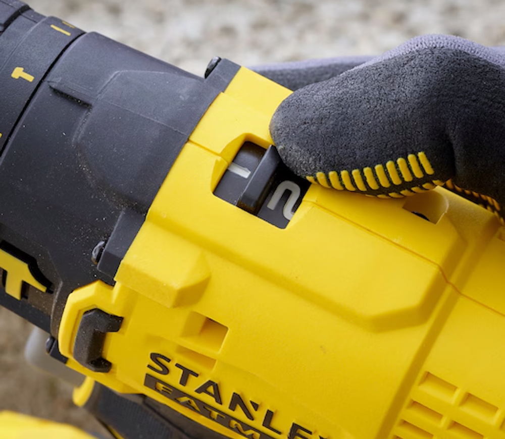 Шуруповёрт аккумуляторный ударный STANLEY SFMCD711D22K-QW 18В 2Ач photo 7
