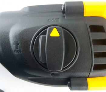 Перфоратор аккумуляторный DEWALT DCH133M1-QW 2.6Дж 18В 4Ач photo 3