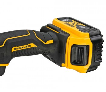 Полировальная машина аккумуляторная DEWALT DCM848P2 125мм 18В 5Ач photo 4