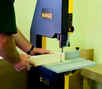 Fierăstrău sabie DEWALT DW739 750w photo 0
