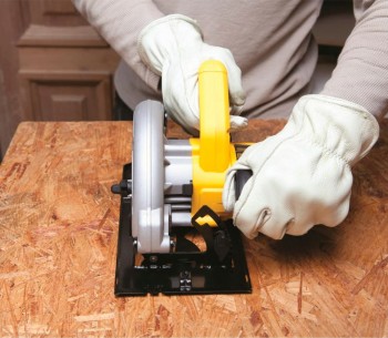 Дисковая пила DEWALT DWE560-QS 1300вт 185мм photo 4