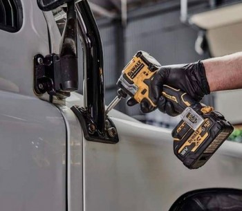 Mașină de înșurubat cu acumulator (fără baterii) DEWALT DCF850N-XJ 18V photo 2
