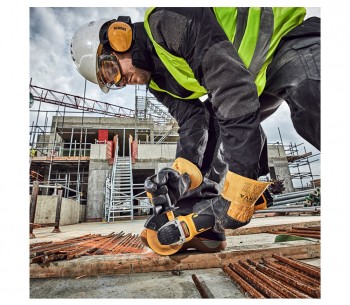 Угловая шлифмашина аккумуляторная DEWALT DCG405P3 125мм 18В 5Ач photo 5