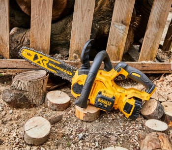 Цепная пила аккумуляторная DEWALT DCM565P1 300мм 18В 5Ач photo 3