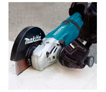 Угловая шлифмашина MAKITA GA9020 2200вт 230мм photo 1