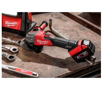 Угловая шлифмашина аккумуляторная MILWAUKEE M18FSAG125XB 125мм 18В 5Ач photo 4