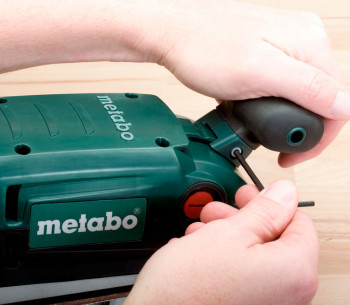 Шлифмашина ленточная METABO BAE 75 1010вт 75 мм photo 10