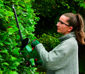 Кусторез аккумуляторный BOSCH Easy HedgeCut 18-45 450мм 18В 2Ач photo 4