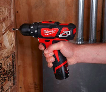 Шуруповерт аккумуляторный MILWAUKEE M12BPD-202C 12В 2Ач photo 6