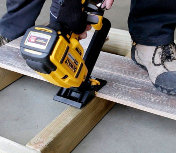 Гвоздезабиватель аккумуляторный (без аккумуляторов) DEWALT DCN682N  18В photo 9