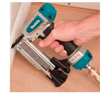 Пневматический степлер MAKITA AF353 35мм 7бар photo 1