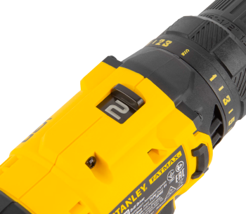 Шуруповёрт аккумуляторный STANLEY SFMCD700C2K-QW 18В 2Ач photo 1
