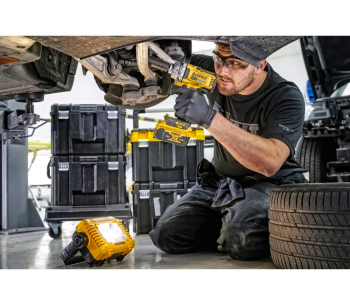 Lanternă construcții cu acumulator (fără bat) DEWALT DCL077-XJ 2000lm 18V photo 4