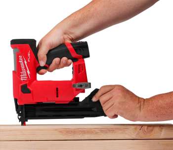 Степлер аккумуляторный MILWAUKEE M12 FCN18GS-202X 120уд/мин 12В 2Ач photo 7