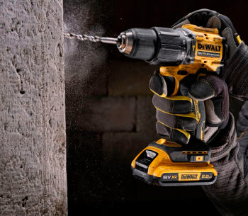 Шуруповёрт аккумуляторный ударный DEWALT DCD100YD2T-QW 18В 2Ач photo 6