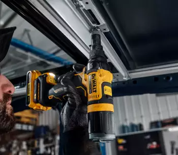 Nituitor cu acumulator (fără bat) DEWALT DCF403NT  18V photo 3