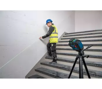 Лазерный уровень BOSCH GLL 80-33 G 3луча 30m photo 5